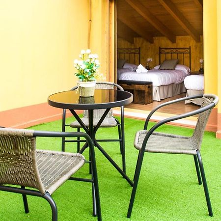 Ciudad De Teruel Apartment Exterior photo